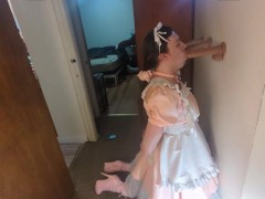 Sissy Katya's throat training
