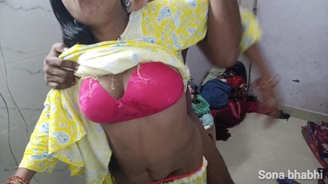 Indian Hotwife Fucked by her neighbour.