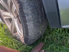 Car trampling hand - Screenshot 9 of 16 - Trample Crush