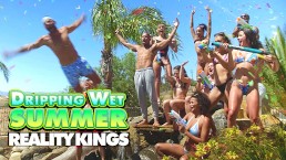 REALITY KINGS - 最热门和最淫荡的色情明星将派对Into变成狂野的池畔狂欢