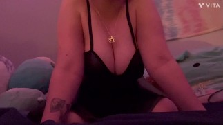 Сексуальное развлечение с пряной рыжей кожей!