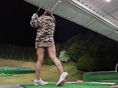 【golf】網タイツで露出【アナルプラグ】 - Screenshot 4 of 16 - Japanese