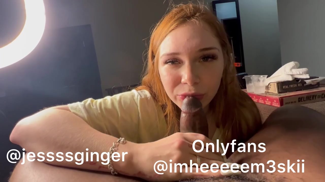 Thick snowbunny takes bbc