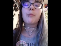 Making a tiny a quick snack - Screenshot 14 of 16 - Vore