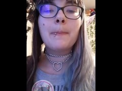 Making a tiny a quick snack - Screenshot 5 of 16 - Vore