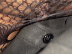 Estoy con mi novio encima del jacuzzi y dejo que la he he dentro de mi coño: Luu_sell