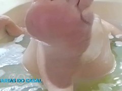 Bathtub sex with BBW