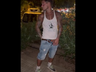 Моча на улице😈😈 (грязные лица внутри)