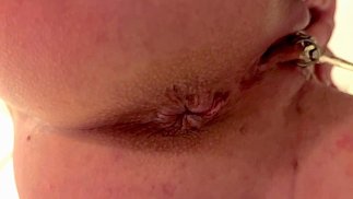 Мудак Виноград двигается и писает над камерой