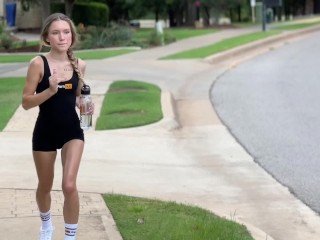 Snow Bunny seen Jogging Black Guy Picks her up & Give her BBC