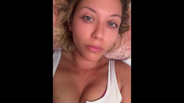 gasping and eye contact