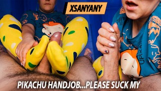 PIKACHU дрочит... пожалуйста, пососи мой твердый член. XSanyAny