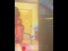 *Daddy calls me his Kake* I can’t help but slurping it all right down my throat 🤤