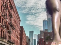 giantess attacks tiny city - Screenshot 10 of 16 - Ebony