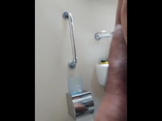 ඔහුට සීතල මතකයි