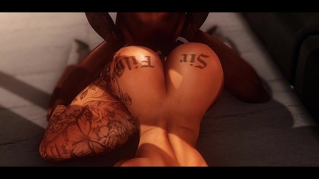 Ebony Heaux Squirts On BBC