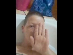 Bath time twiddles - Screenshot 9 of 16 - Fingering Orgasm