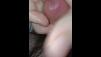抚摸我的大胖蘑菇头鸡巴第 2 部分