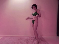 Naughty Jennifer Assworship