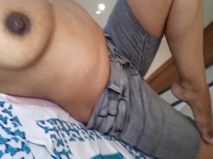 LATINA SHOWING HER TITS AND GIVES A MASSAGE ON HER AEROLES UNTIL HER JEANS GET WET FROM EXITATION