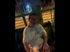 港女夫妻街外脫掉衣服玩露出口交過程 - Screenshot 1 of 16 - Outdoor Public Sex