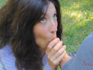 害怕的影响者will欺骗她的丈夫，将她从森林中救出来