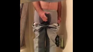 Я описала штаны и подрочила