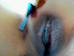 約１０か月ぶりのまんこの剃毛。丁寧に電動剃刀でマン毛を処理。 - Screenshot 16 of 16 - 日本人