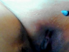 約１０か月ぶりのまんこの剃毛。丁寧に電動剃刀でマン毛を処理。 - Screenshot 9 of 16 - まん毛