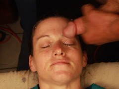 Dirty Dees loves to be blasted with a big Facial
