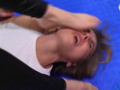 Footfetish wrestling Yelena vs Vicky - teaser