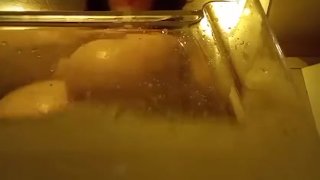 Titten schwimmen