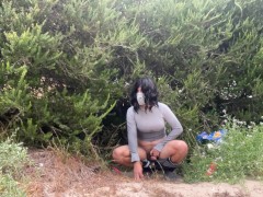 Sissy Pees in Bushes