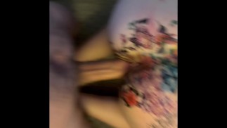 Amelia делает временные татуировки на и жестко с папочкой