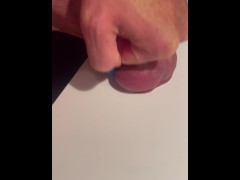 Busting balls on the table - Screenshot 4 of 16 - Hard