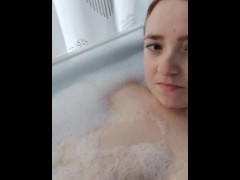Ohne dich - Screenshot 13 of 16 - Badewanne