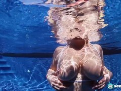 Big Tit Skinny Dip: Lana Ivan