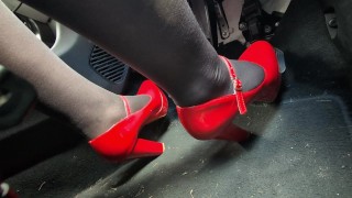 Girl Pumping Pedals in Heels to the Office - Pornhub.com