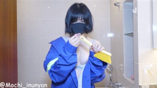 Chinese sanitation worker uniform - foreign object penetration at work, uncontrolled orgasm