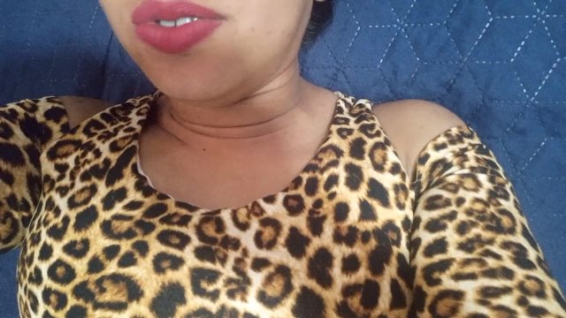 WOMEN BILL!! THIS DELICIOUS YOU HAVE TO TRY THE LATINA'S JUICY PUSSY