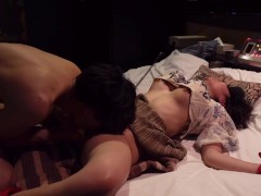 巨乳美女が拘束クンニで失神寸前の痙攣絶頂　濃厚クリ責めでアヘ顔しながらイキ狂う！？　女性用　女性向け　sm　調教　アクメ　喘ぎ声　おっぱい　かわいい　投稿　個人撮影　素人　日本人　えむゆみ　カップル - Screenshot 5 of 16 - Pussy Licking Orgasm