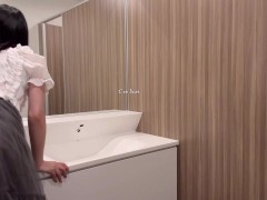 学校の○○で潮吹き超大胆オナニー誰か来ないかひやひや‥ - Screenshot 2 of 16 - Asian