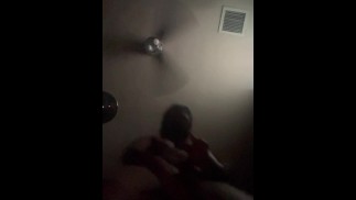 DL Bbc jerking while looking for grindr hookup