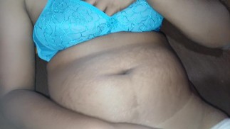 「舔我，吸我，宝贝。——Wasithu：操我，宝贝，哦，该死，操我，哦哦。」