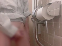 【睡眠導入】見たら寝れる7分間オナニー (トイレ内】 - Screenshot 14 of 16 - オナニー