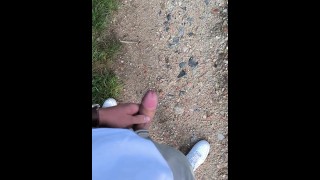 Кончил на улице возле сторожевой башни