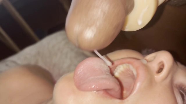 horny girl  loves ex boyfriends cum