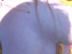 She couldn't wait to get back to the room and needed to suck on it in the car (Riley Rose) - Screenshot 9 of 16 - Girlfriends