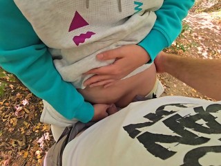 “pleeeeeease 不要停止射精在我体内”