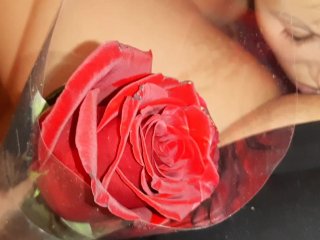 I gave her a rose, and she thanked me with cunnilingus - Lesbian_illusion